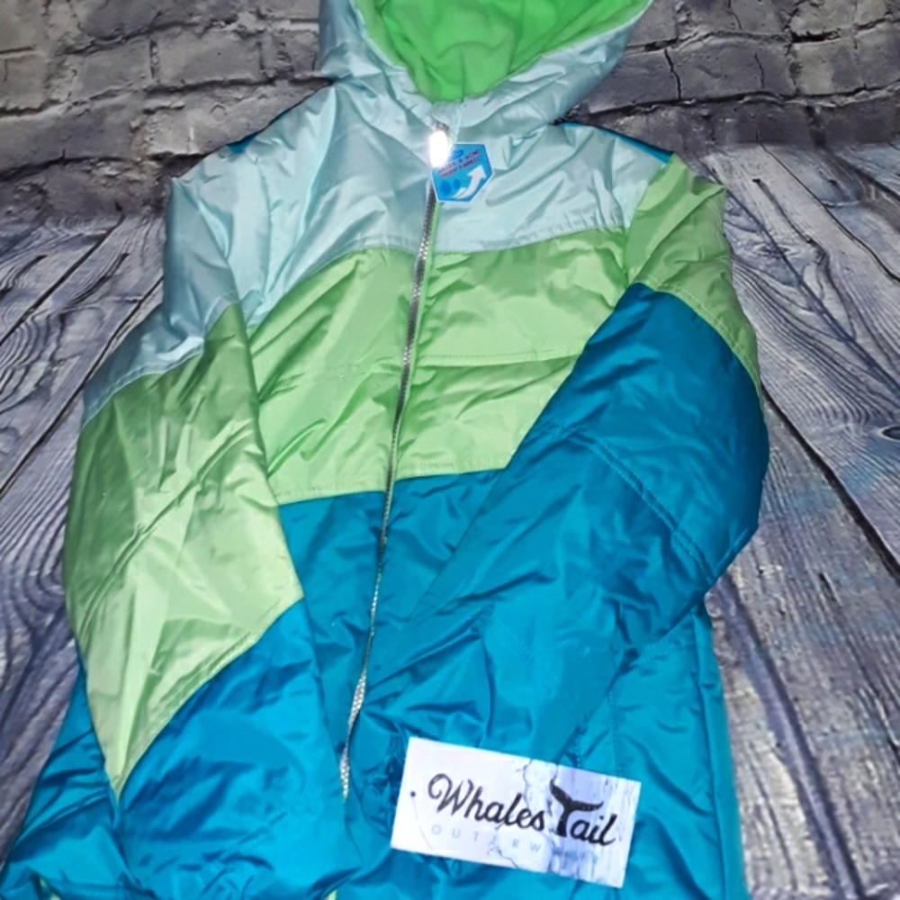 Whales tail jacket